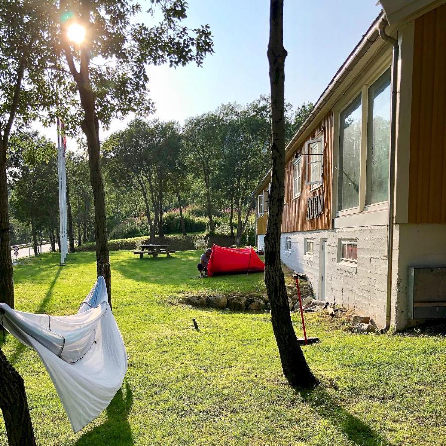 Gulbrakka Basecamp Hotel Glomfjord Buitenkant foto
